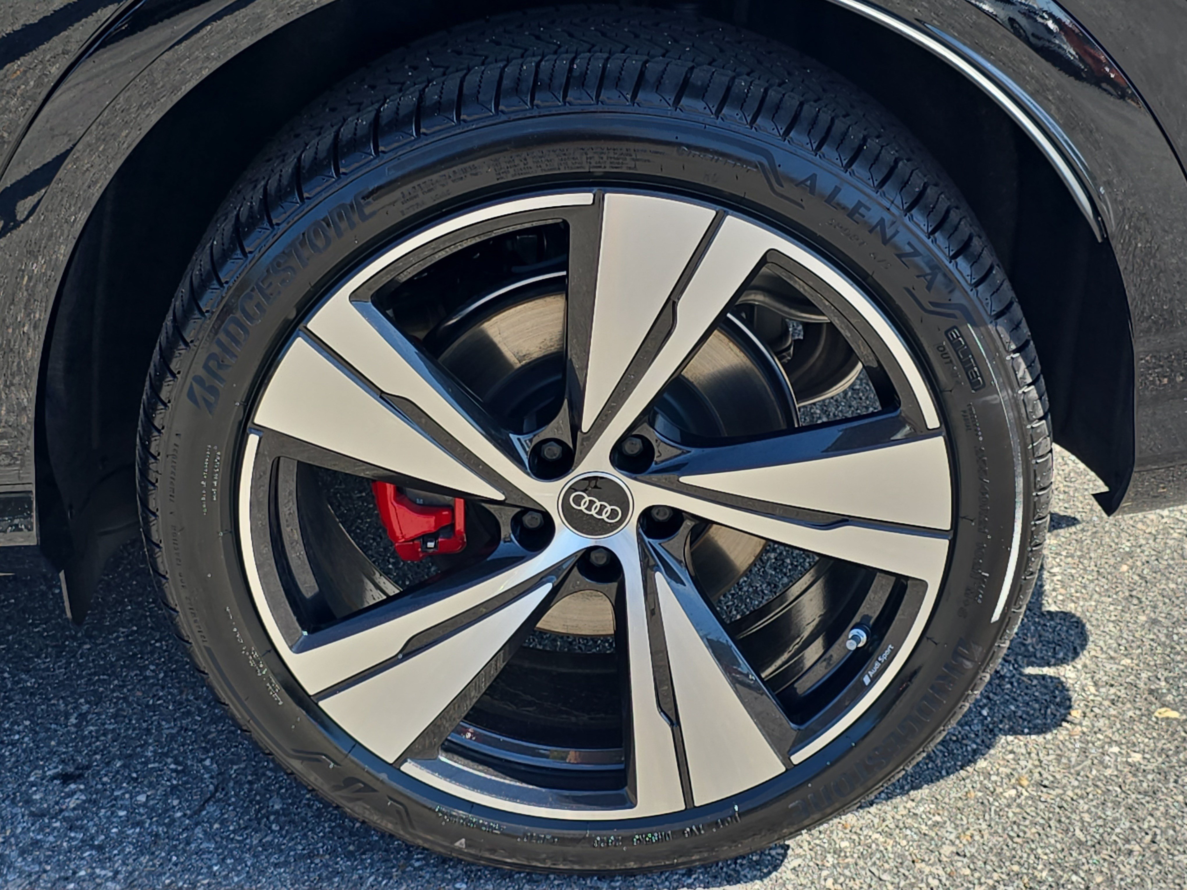 New 2026 Audi SQ5 Prestige AWD/4WD image 33