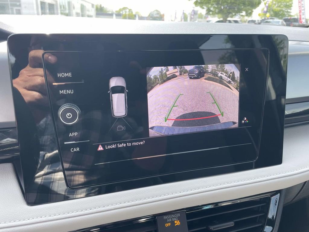 Used 2025 Volkswagen Taos S FWD image 26