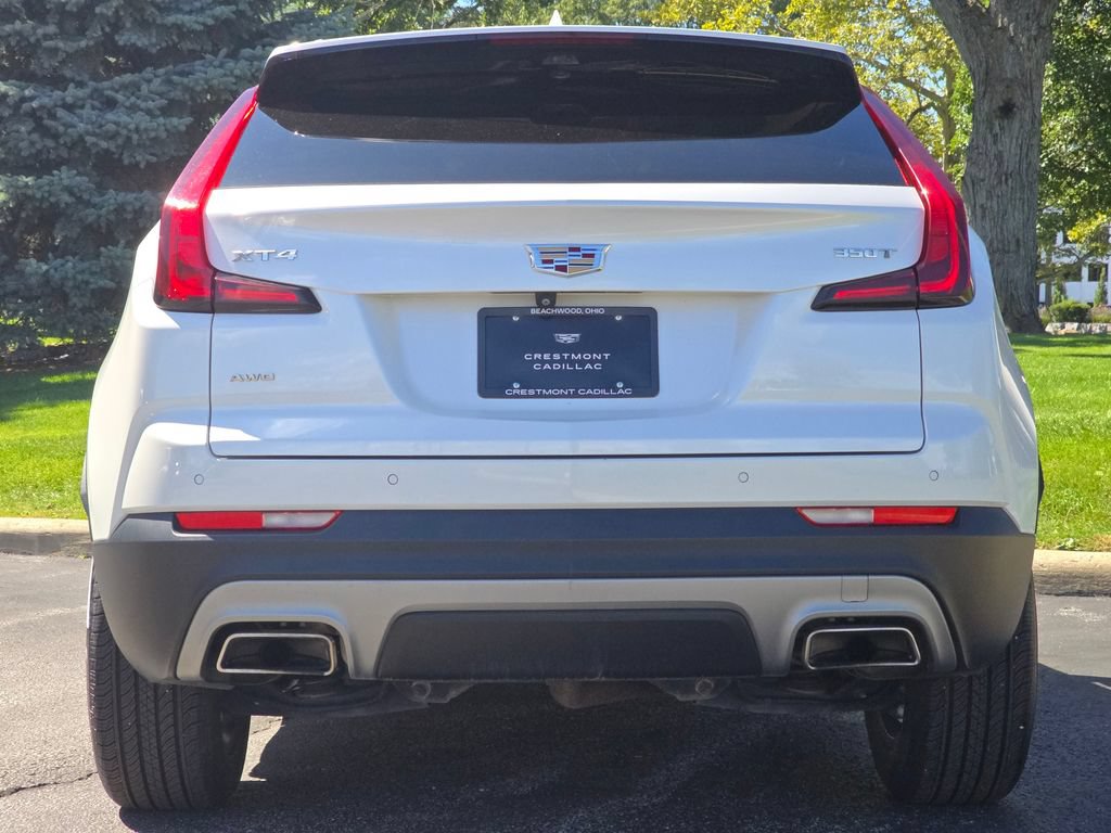 Certified 2022 Cadillac XT4 Premium Luxury w/ Enhanced Visibility Package AWD/4WD image 17