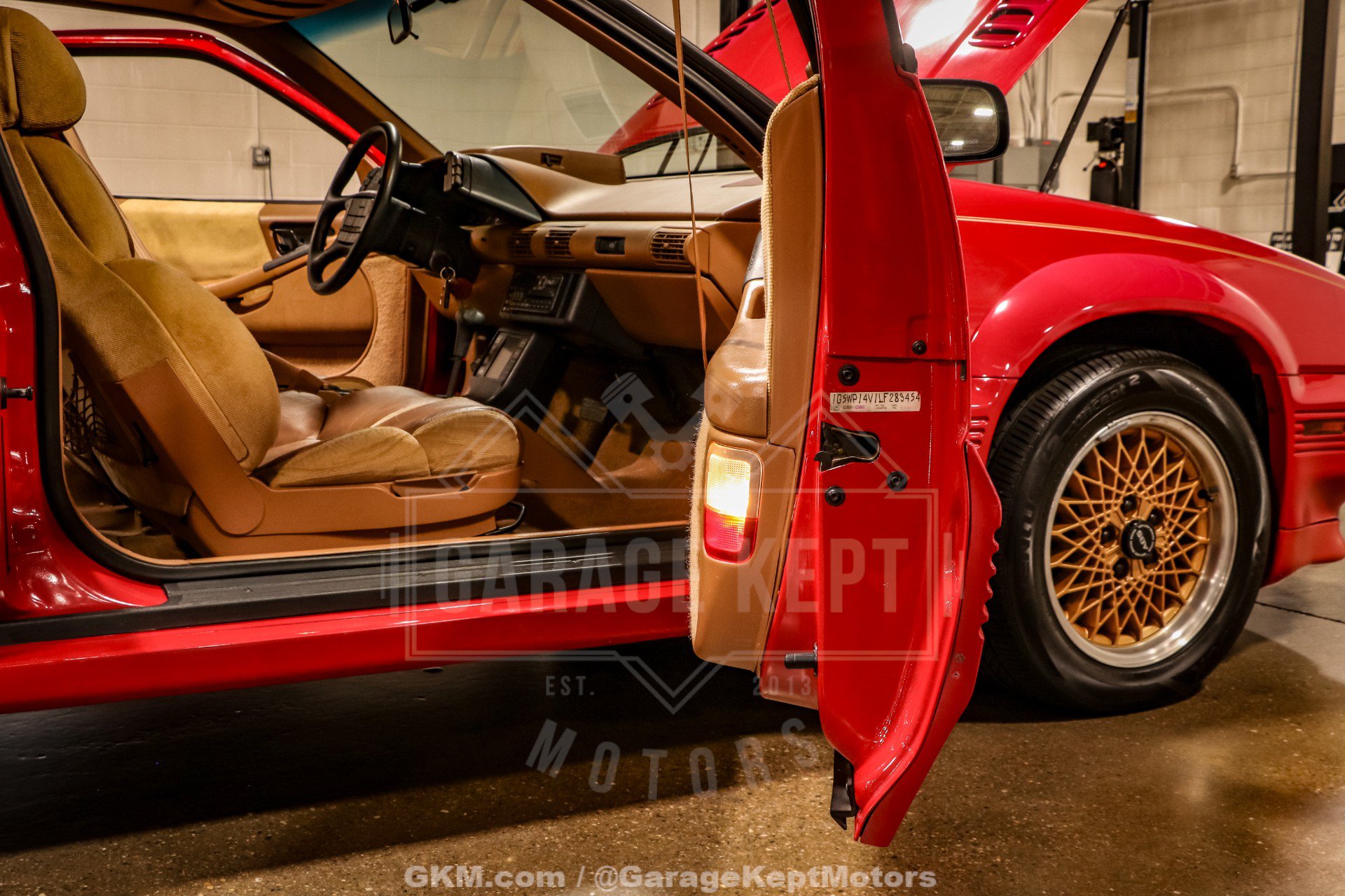 Used 1990 Pontiac Grand Prix SE FWD image 65