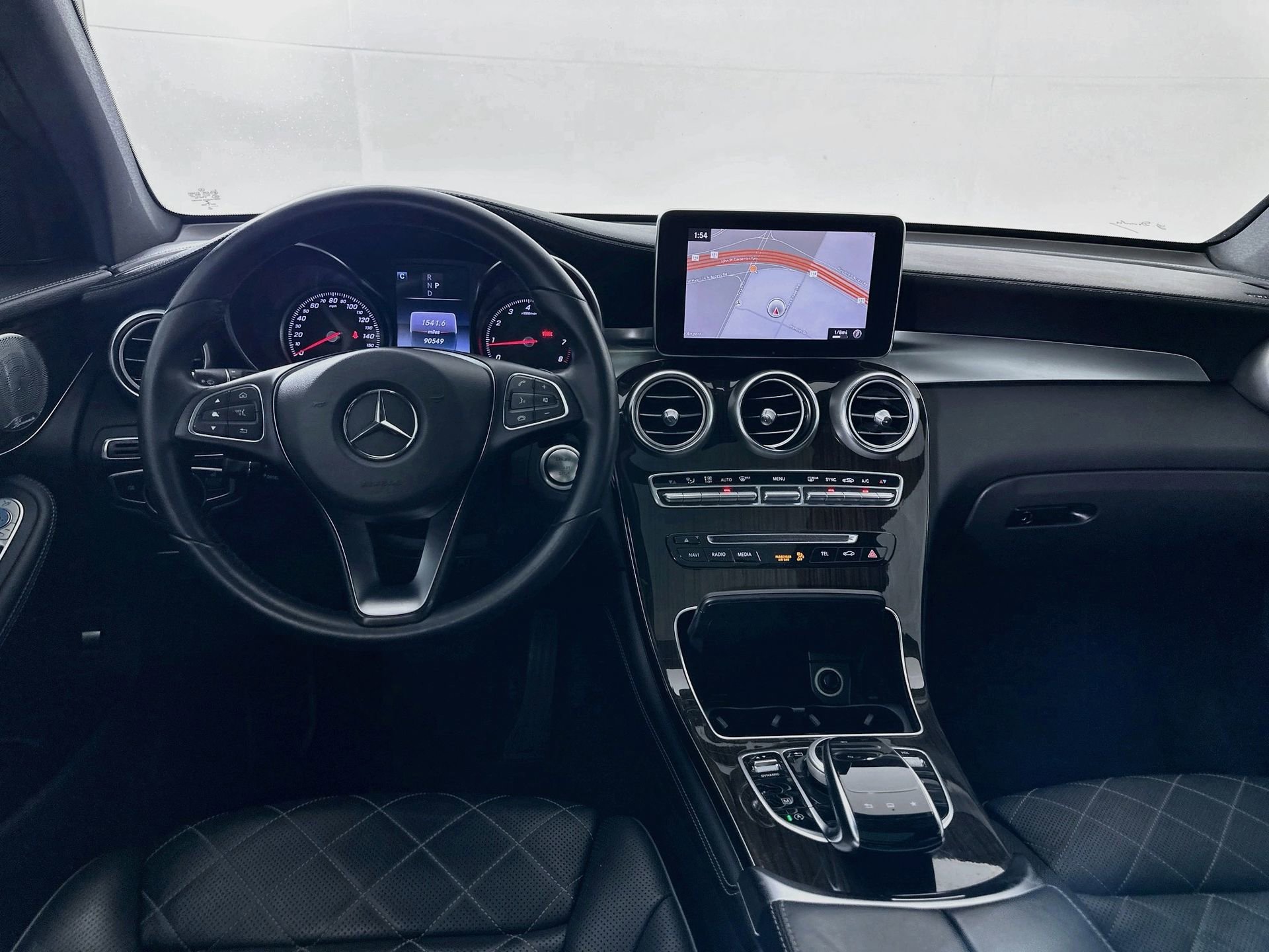 Used 2016 Mercedes-Benz GLC 300 image 25