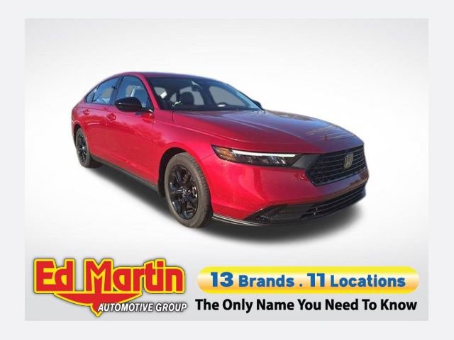 Certified 2025 Honda Accord SE image 1