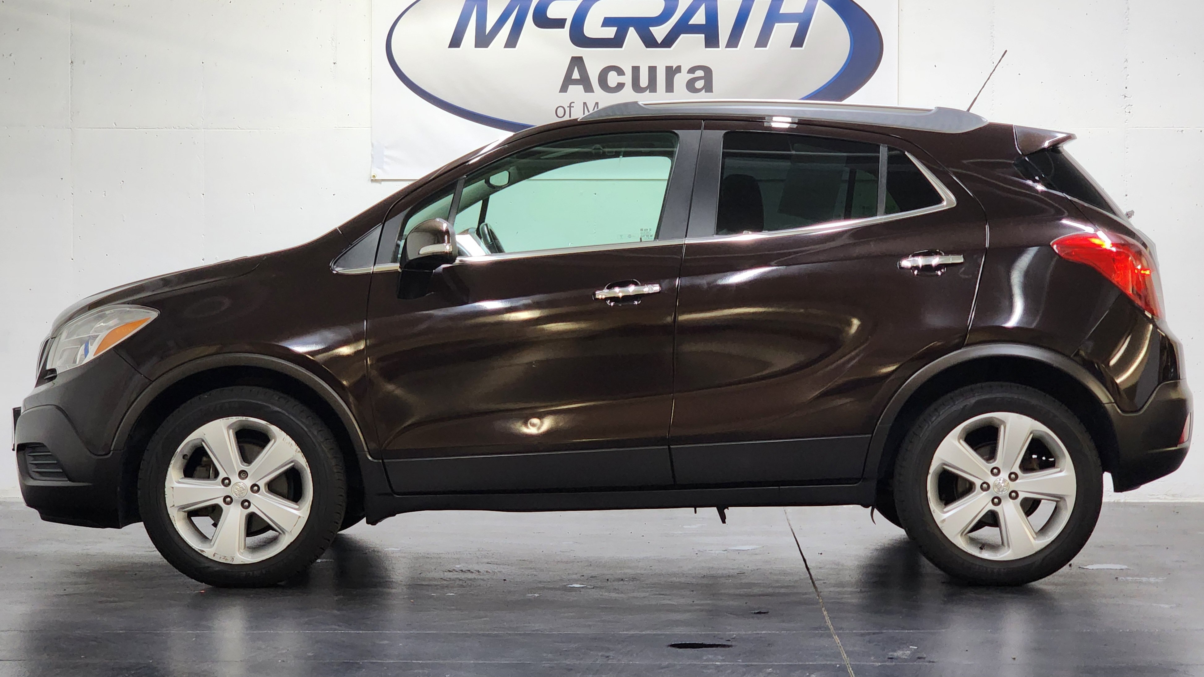 Used 2016 Buick Encore FWD image 9