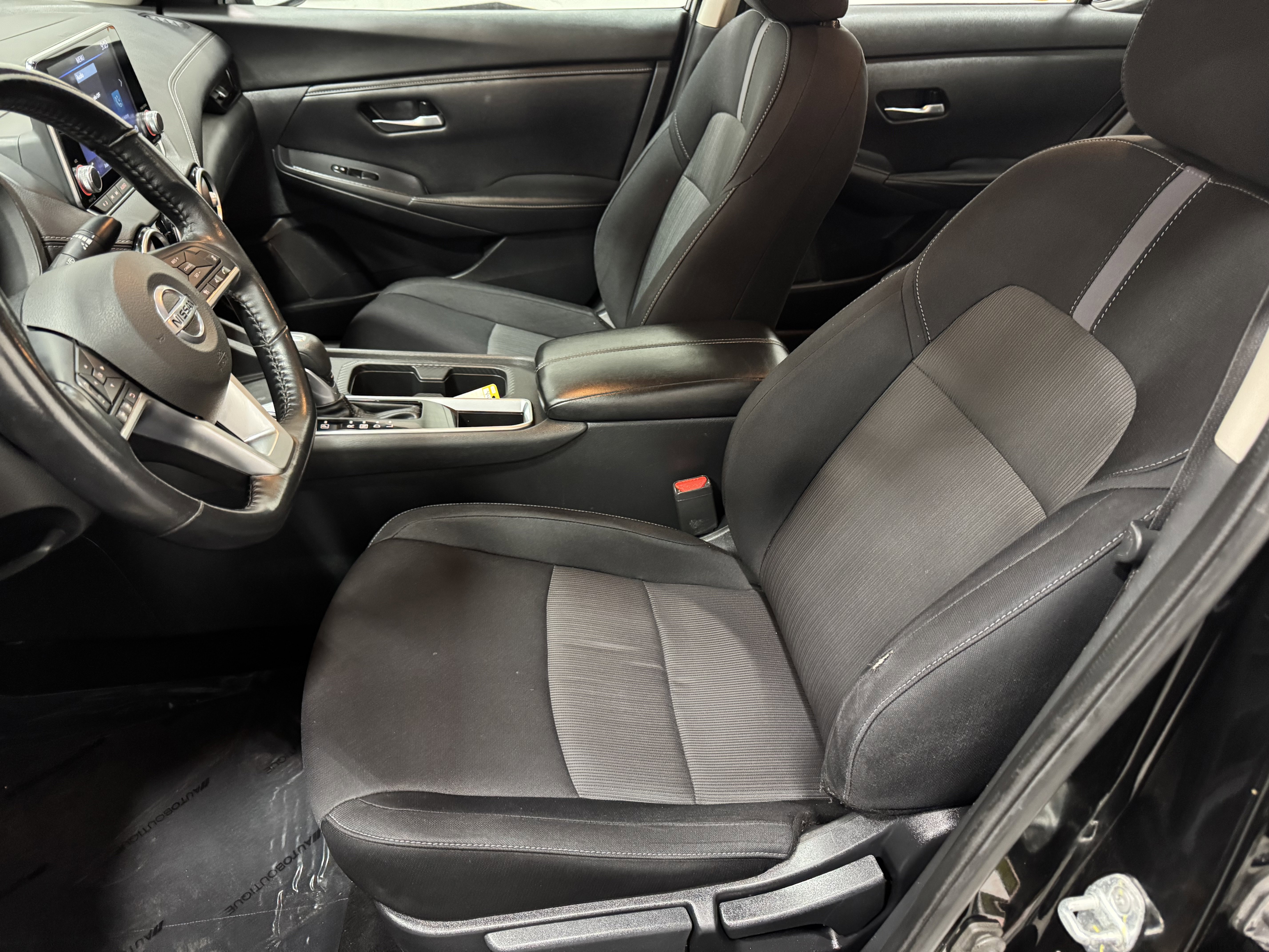 Used 2021 Nissan Sentra SV image 9