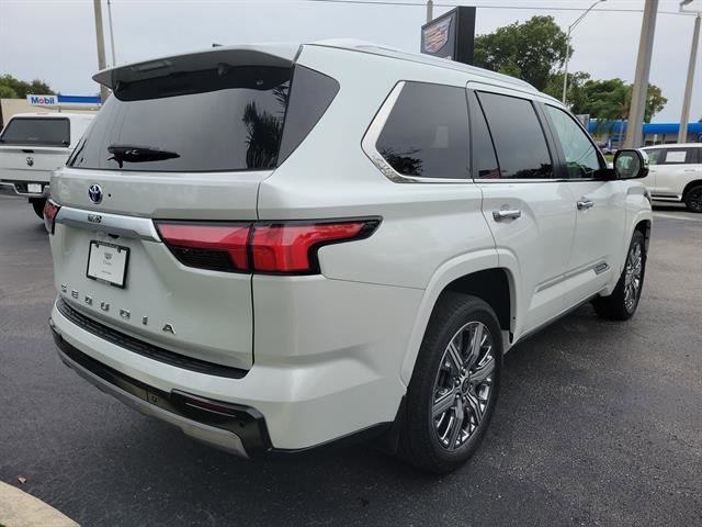 Used 2024 Toyota Sequoia Capstone image 20