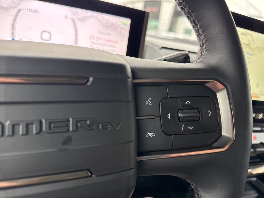Used 2024 GMC Hummer EV 2X w/ Extreme Off-Road Package image 17
