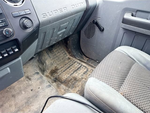 Used 2012 Ford F550 2WD Regular Cab Super Duty w/ Payload Upgrade Pkg image 21