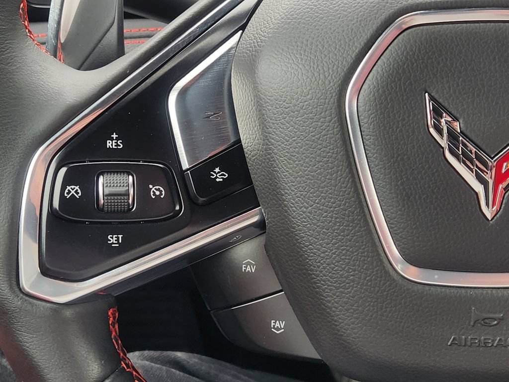 Used 2024 Chevrolet Corvette Stingray Preferred Conv w/ Z51 Performance Package RWD image 33