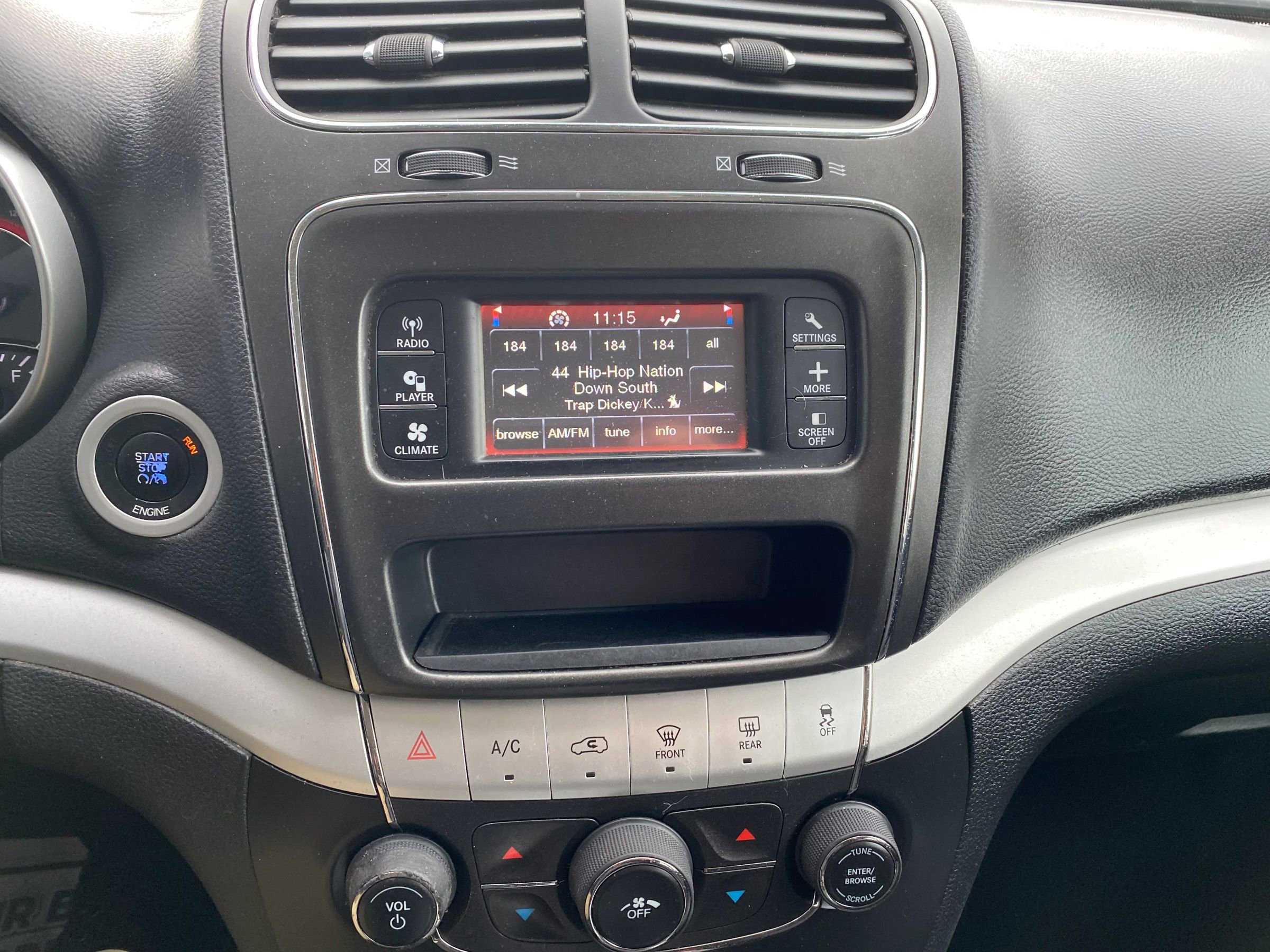 Used 2014 Dodge Journey SXT w/ Flexible Seating Group FWD image 20