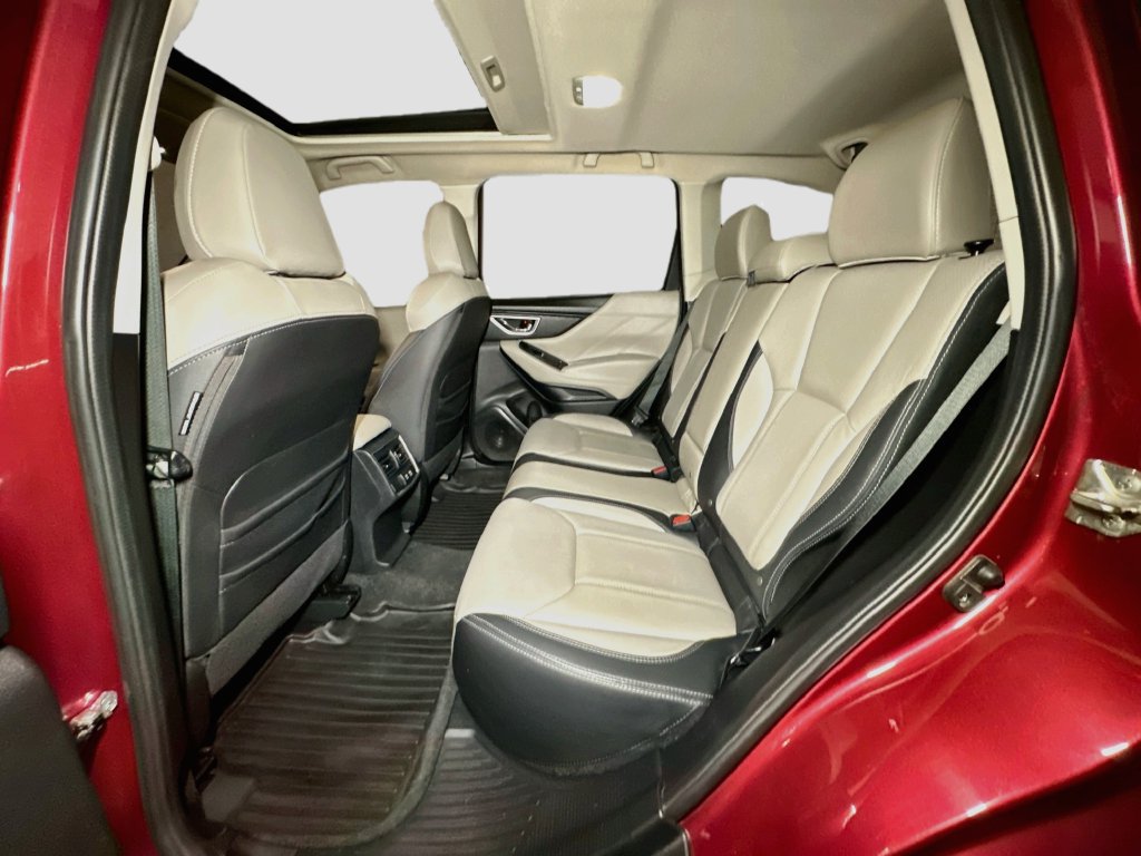 Used 2020 Subaru Forester Limited w/ Popular Package #3 AWD/4WD image 29