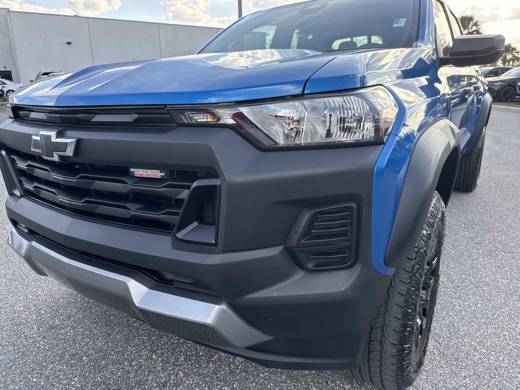 Used 2023 Chevrolet Colorado Trail Boss AWD/4WD image 10