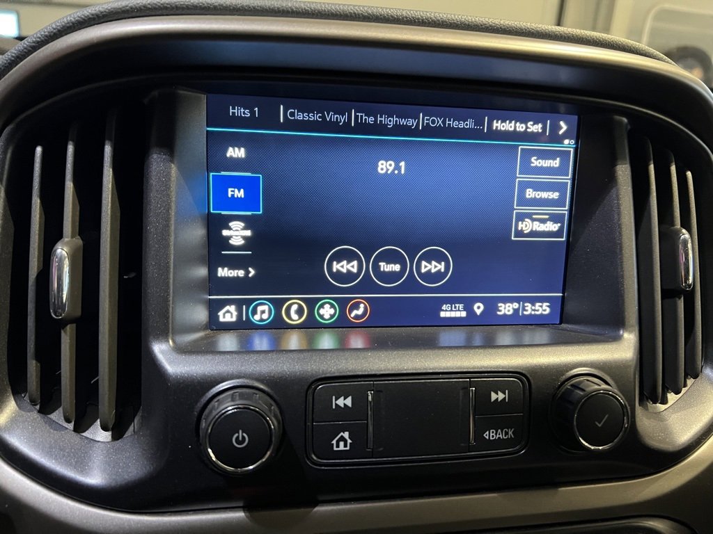 Used 2022 Chevrolet Colorado Z71 w/ Z71 Midnight Edition image 16