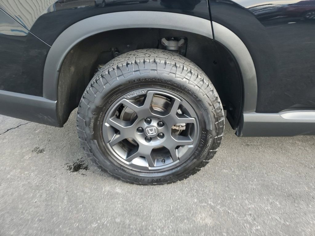 Certified 2023 Honda Pilot TrailSport image 11
