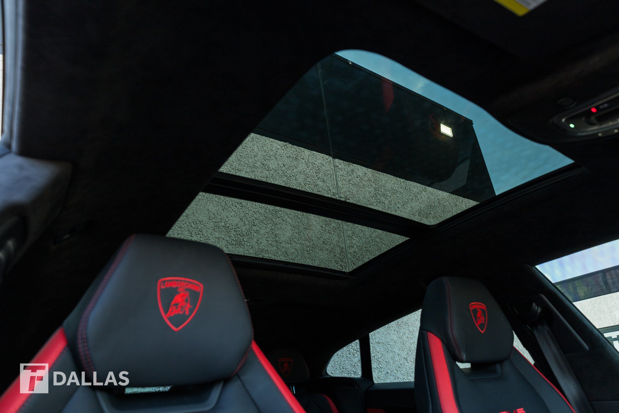 Used 2023 Lamborghini Urus S AWD/4WD image 45