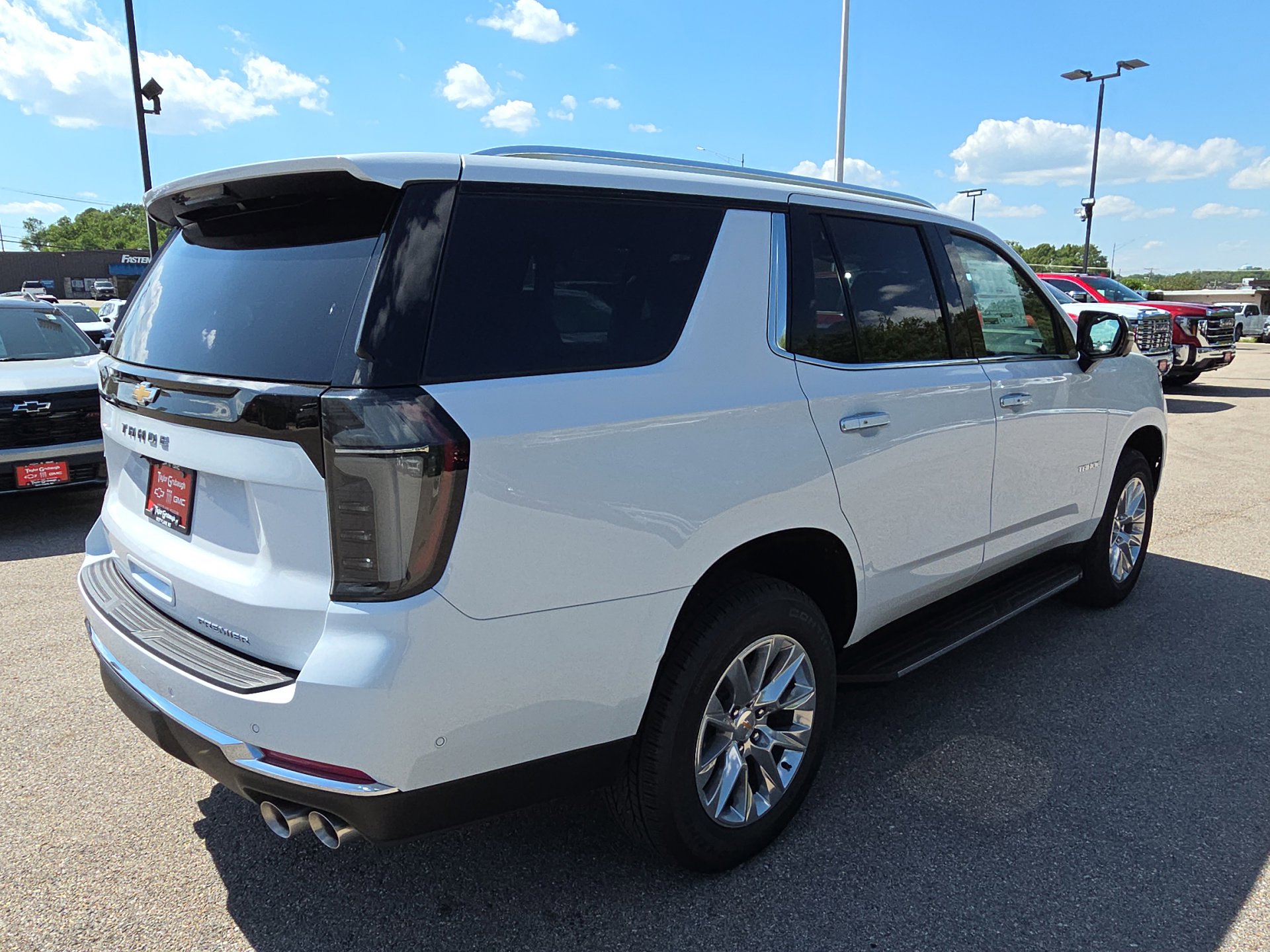 New 2026 Chevrolet Tahoe Premier w/ Sun And Tow Package AWD/4WD image 8