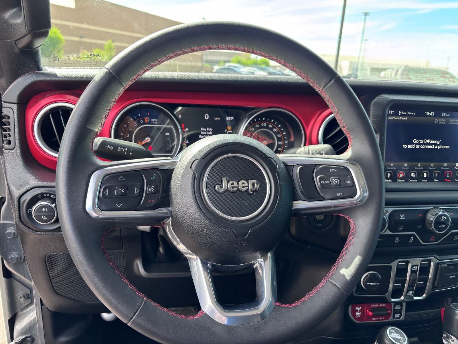 Used 2023 Jeep Gladiator Rubicon w/ LED Lighting Group AWD/4WD image 17
