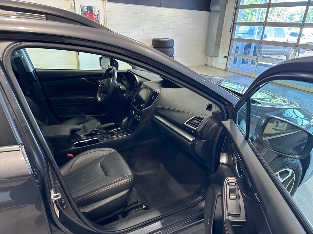 Used 2020 Subaru Crosstrek 2.0i Limited w/ Moonroof Package w/Navigation AWD/4WD image 12