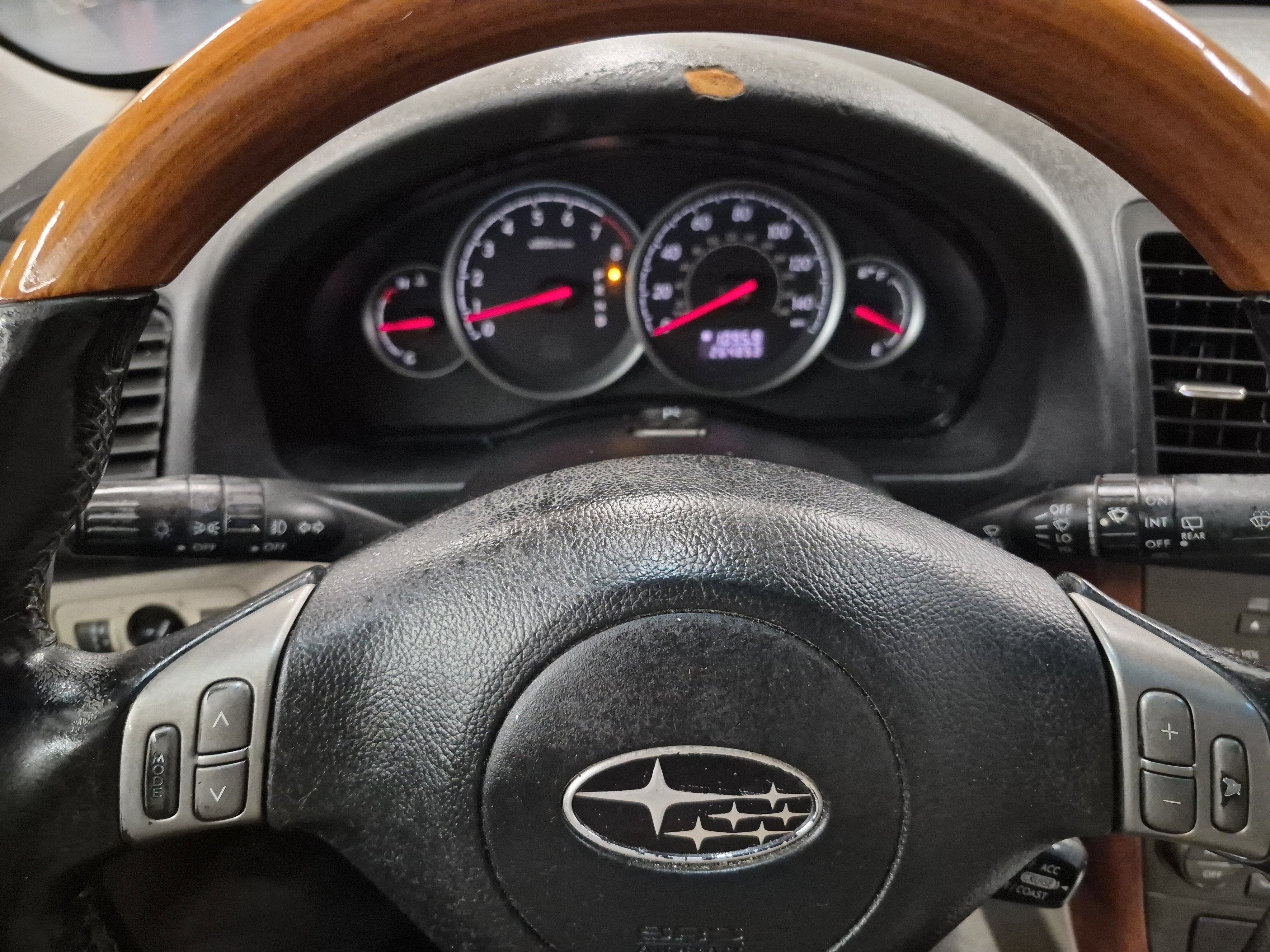 Used 2006 Subaru Outback 3.0R L.L. Bean AWD/4WD image 25