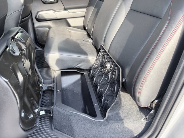 Used 2018 Toyota Tacoma TRD Sport w/ Technology Package AWD/4WD image 22