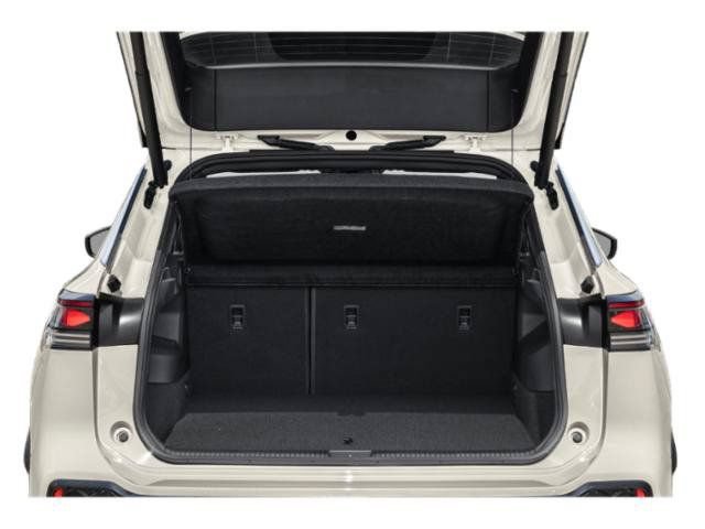 New 2026 Volkswagen Tiguan SEL R-Line AWD/4WD image 11