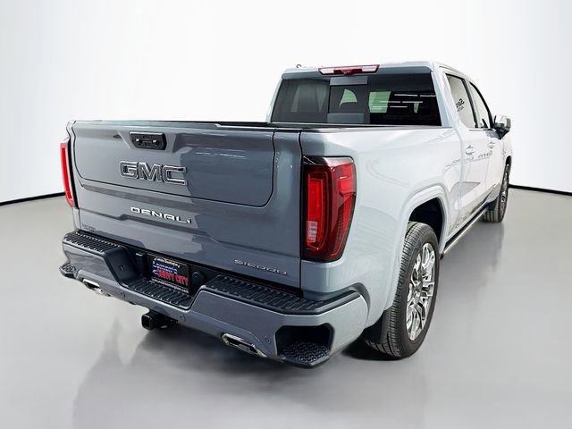 Used 2025 GMC Sierra 1500 Denali Ultimate image 9