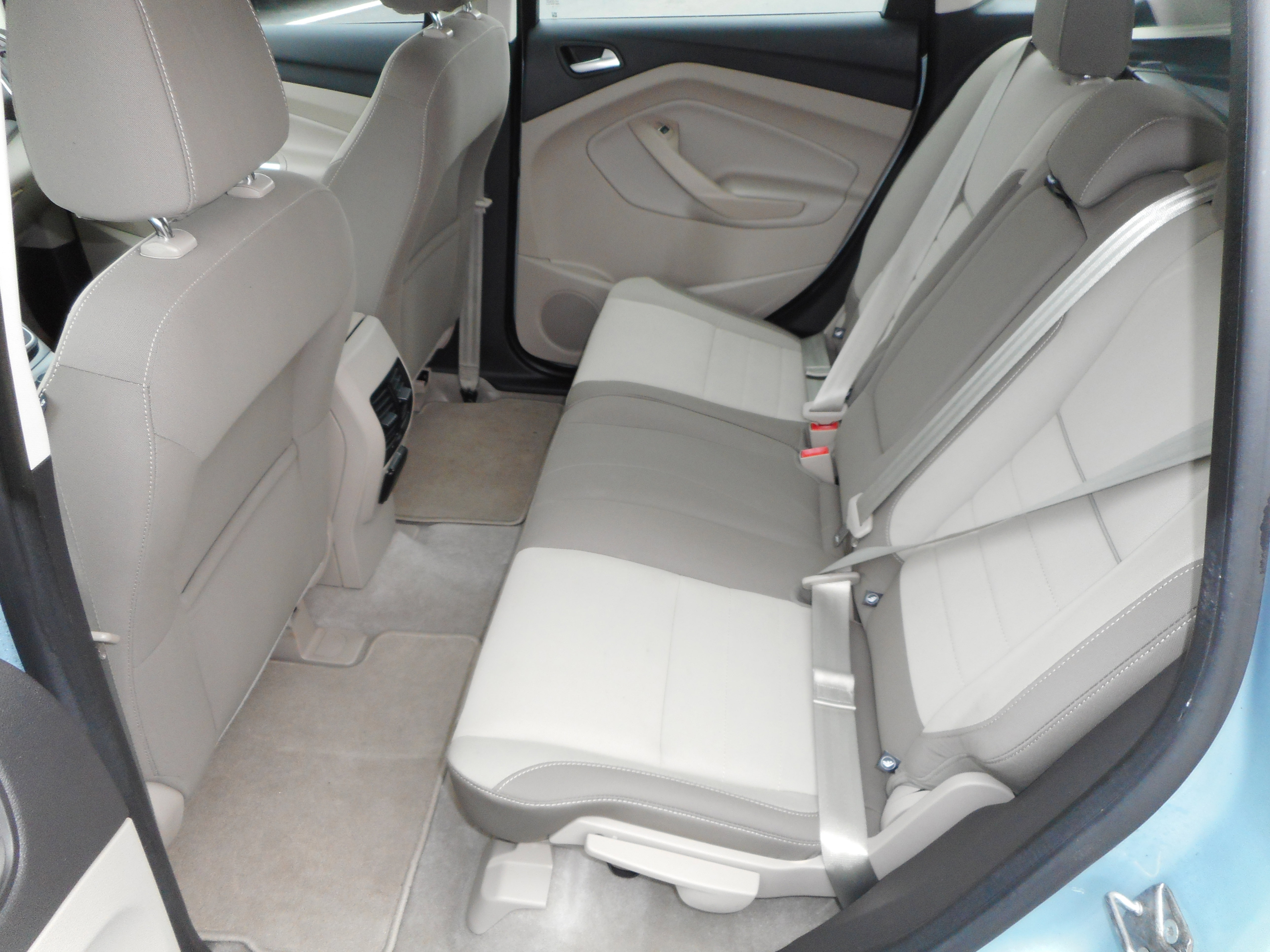 Used 2013 Ford C-MAX SE image 19