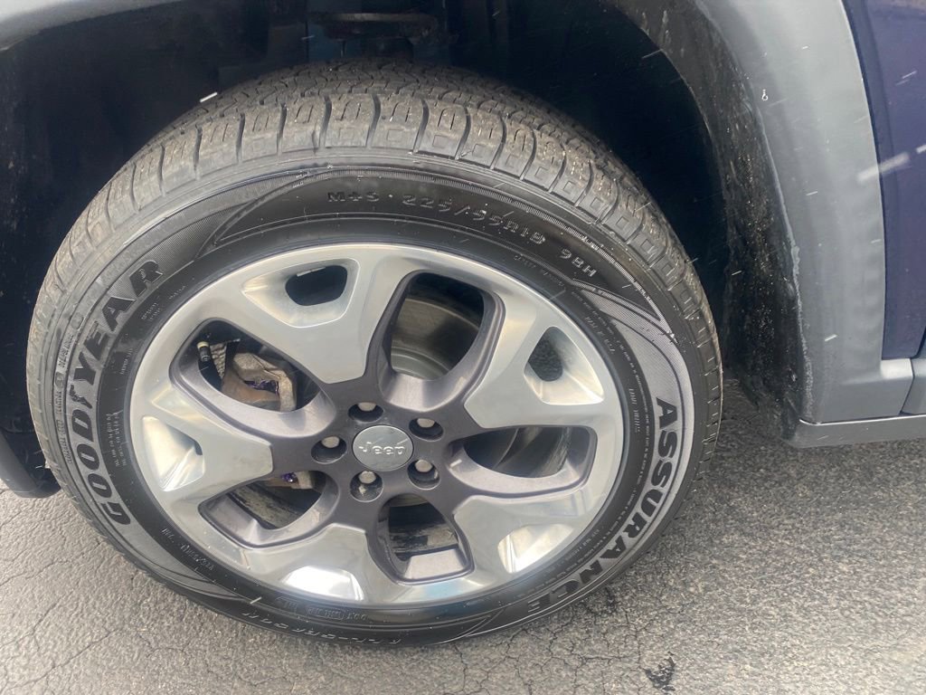 Used 2020 Jeep Compass Limited image 25