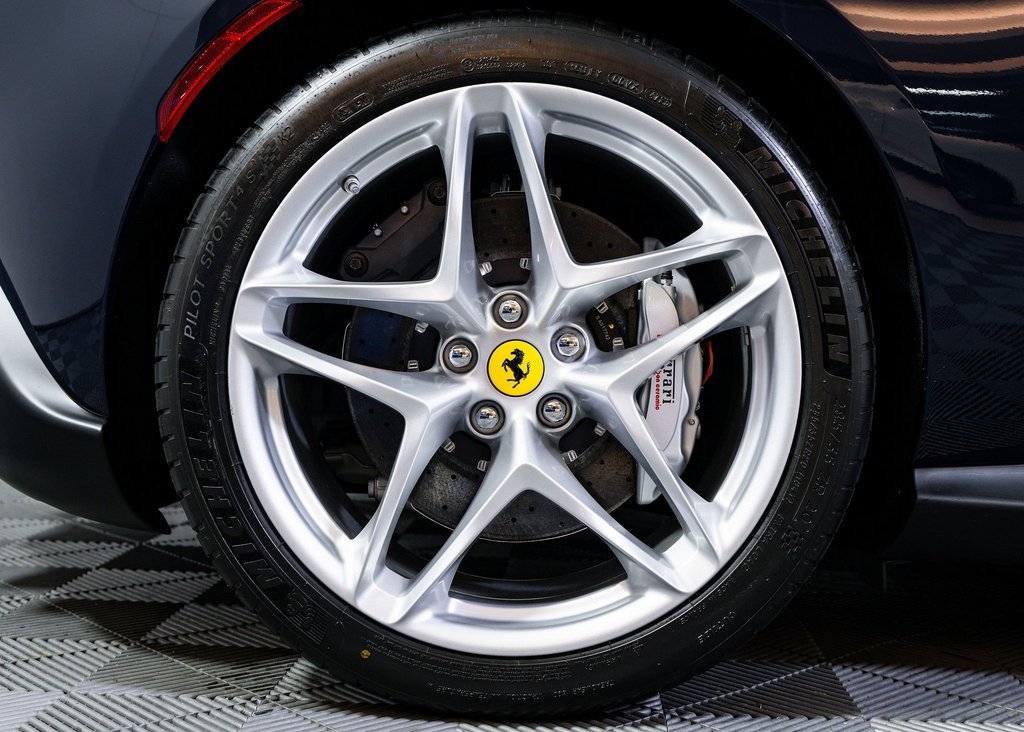 Certified 2024 Ferrari Roma Spider image 11