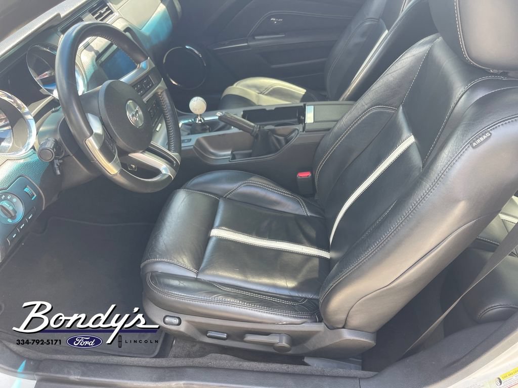 Used 2011 Ford Mustang GT Premium w/ Comfort Pkg RWD image 10