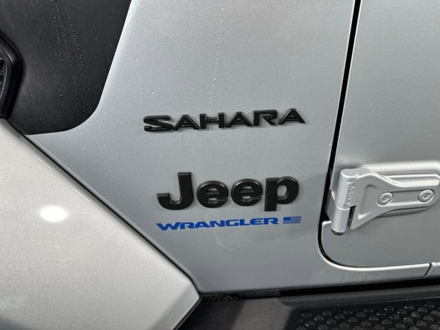 Used 2023 Jeep Wrangler Unlimited Sahara w/ Cold Weather Group image 10