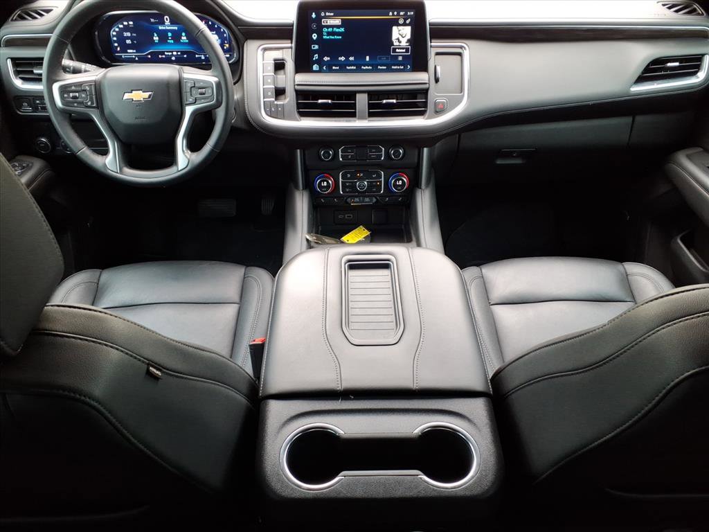 Used 2024 Chevrolet Tahoe LT w/ Luxury Package RWD image 17
