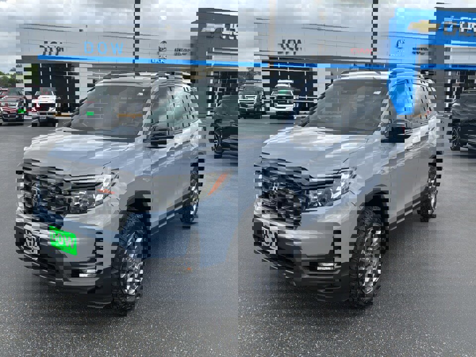 Used 2024 Honda Passport TrailSport image 7