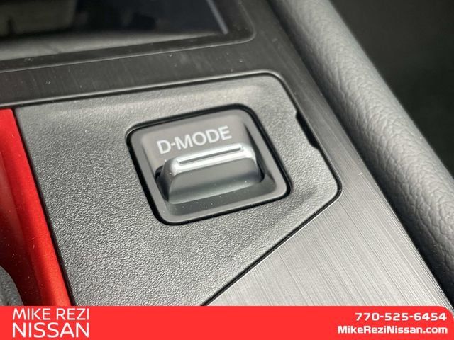 New 2026 Nissan Kicks SR w/ SR Premium Package FWD image 18