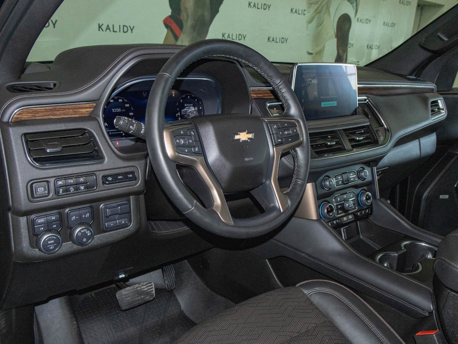 Used 2023 Chevrolet Tahoe High Country AWD/4WD image 5