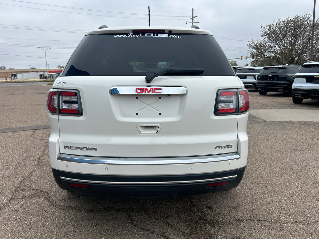 Used 2015 GMC Acadia SLE image 4