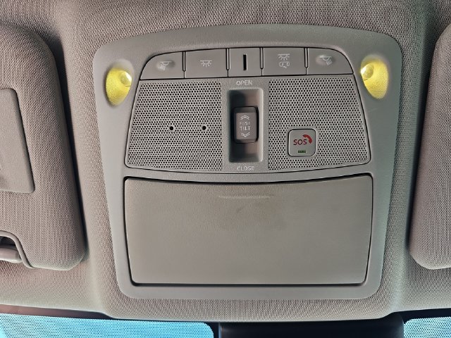 Used 2020 Nissan Rogue SL w/ Premium Package FWD image 33