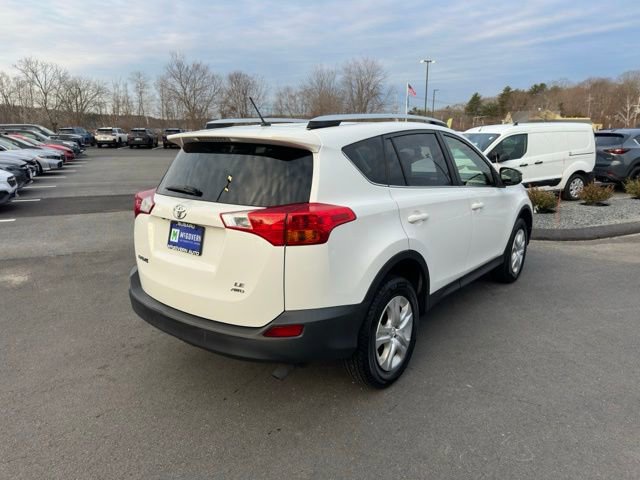 Used 2015 Toyota RAV4 LE image 5