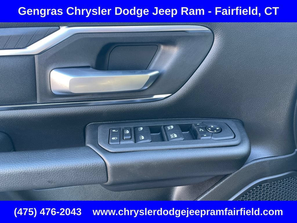 Certified 2025 RAM 1500 Big Horn AWD/4WD image 40