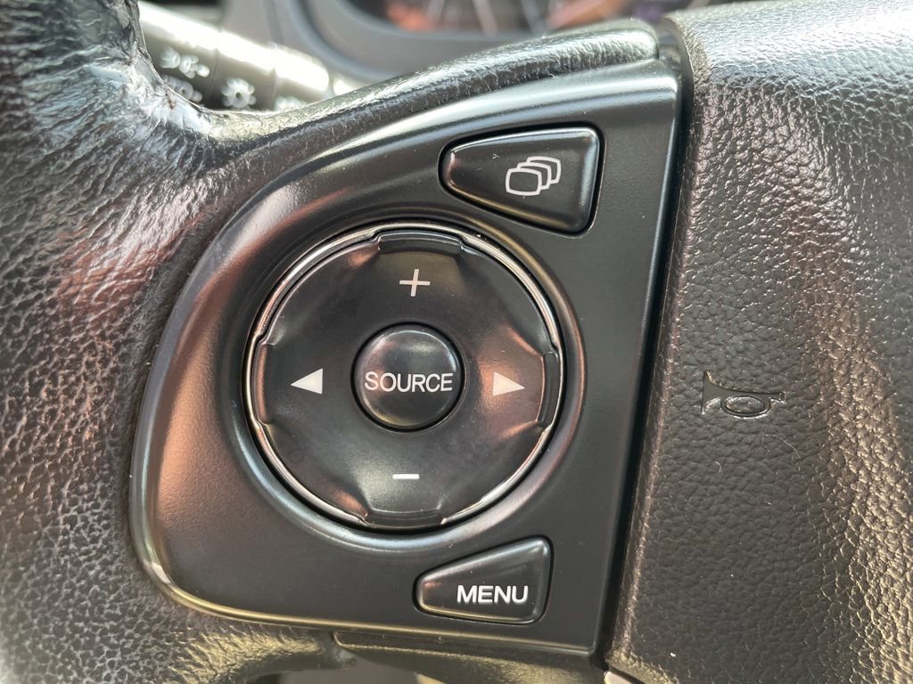 Used 2015 Honda CR-V EX-L image 16