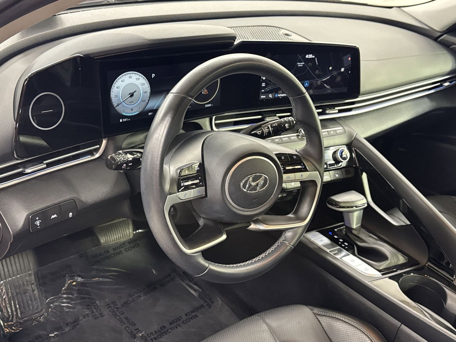 Used 2023 Hyundai Elantra Limited w/ Cargo Package image 16