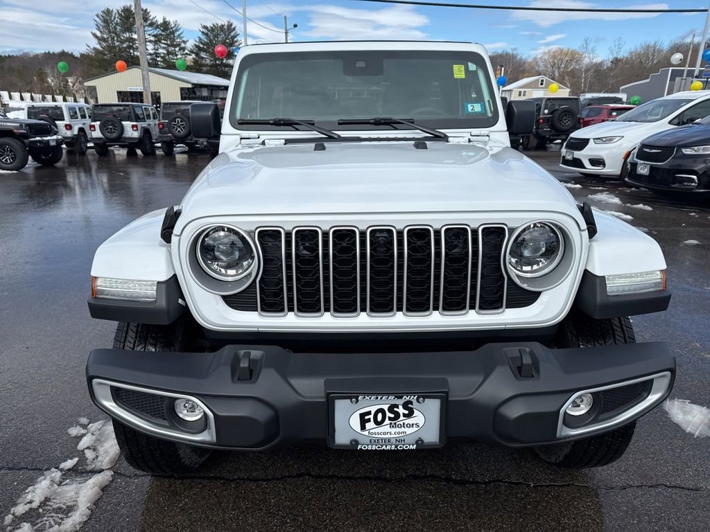 Certified 2025 Jeep Wrangler Sahara AWD/4WD image 8