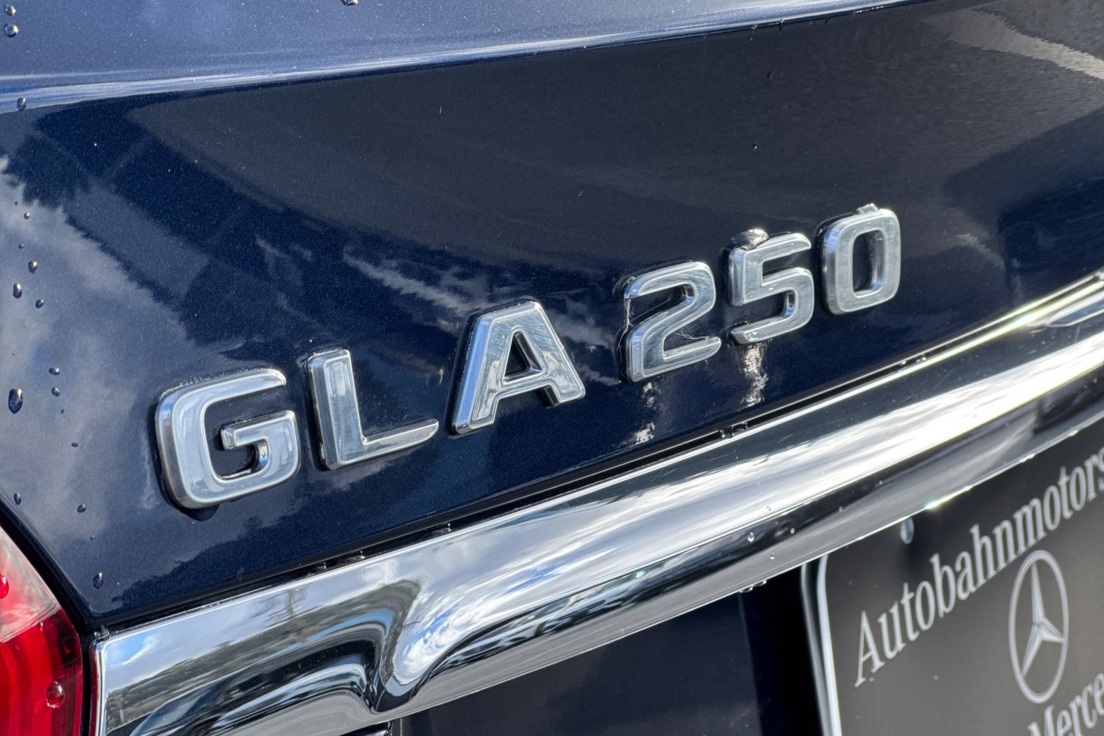 Certified 2018 Mercedes-Benz GLA 250 4MATIC image 21