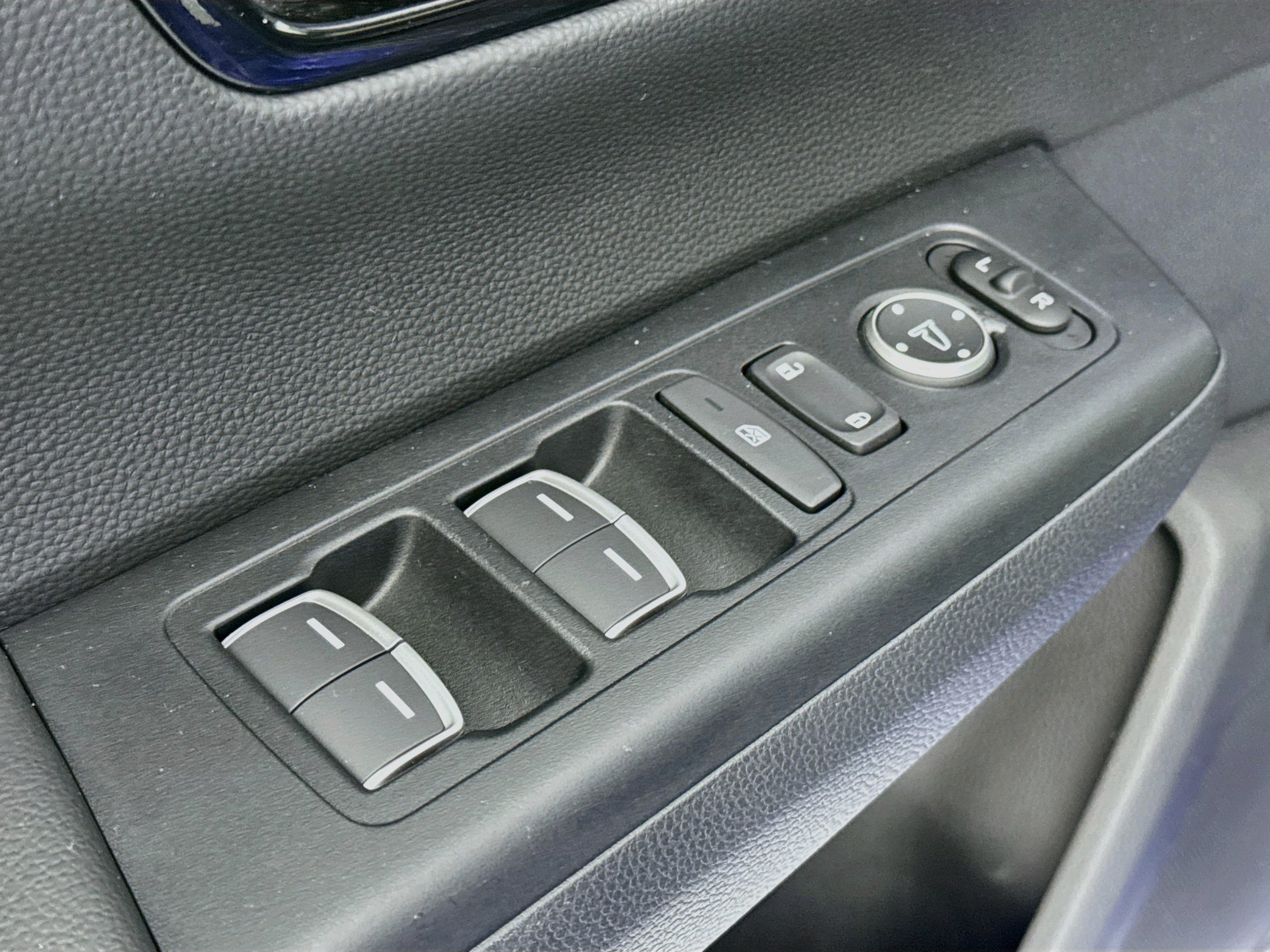 Certified 2024 Honda CR-V EX-L image 17