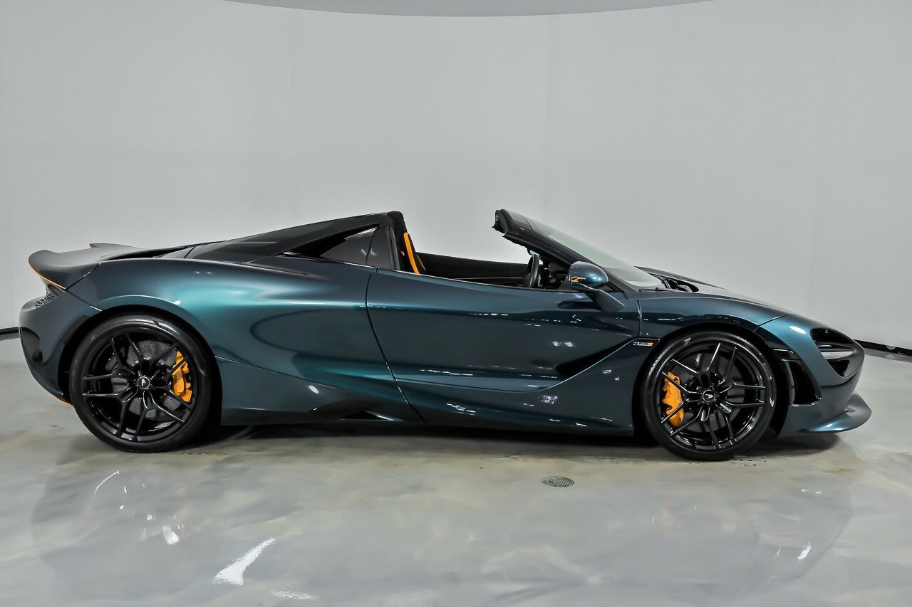 Used 2024 McLaren 750S Spider RWD image 14