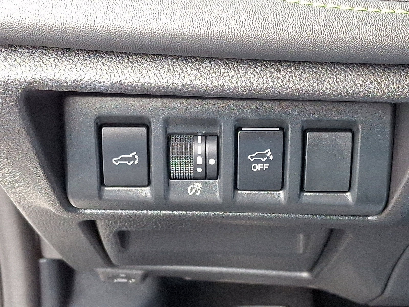 Certified 2025 Subaru Outback Onyx Edition image 27