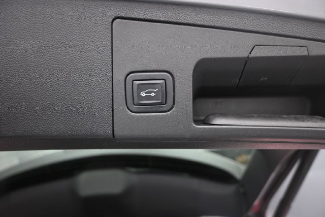 Used 2020 Cadillac XT4 Sport w/ Driver Awareness Package AWD/4WD image 24