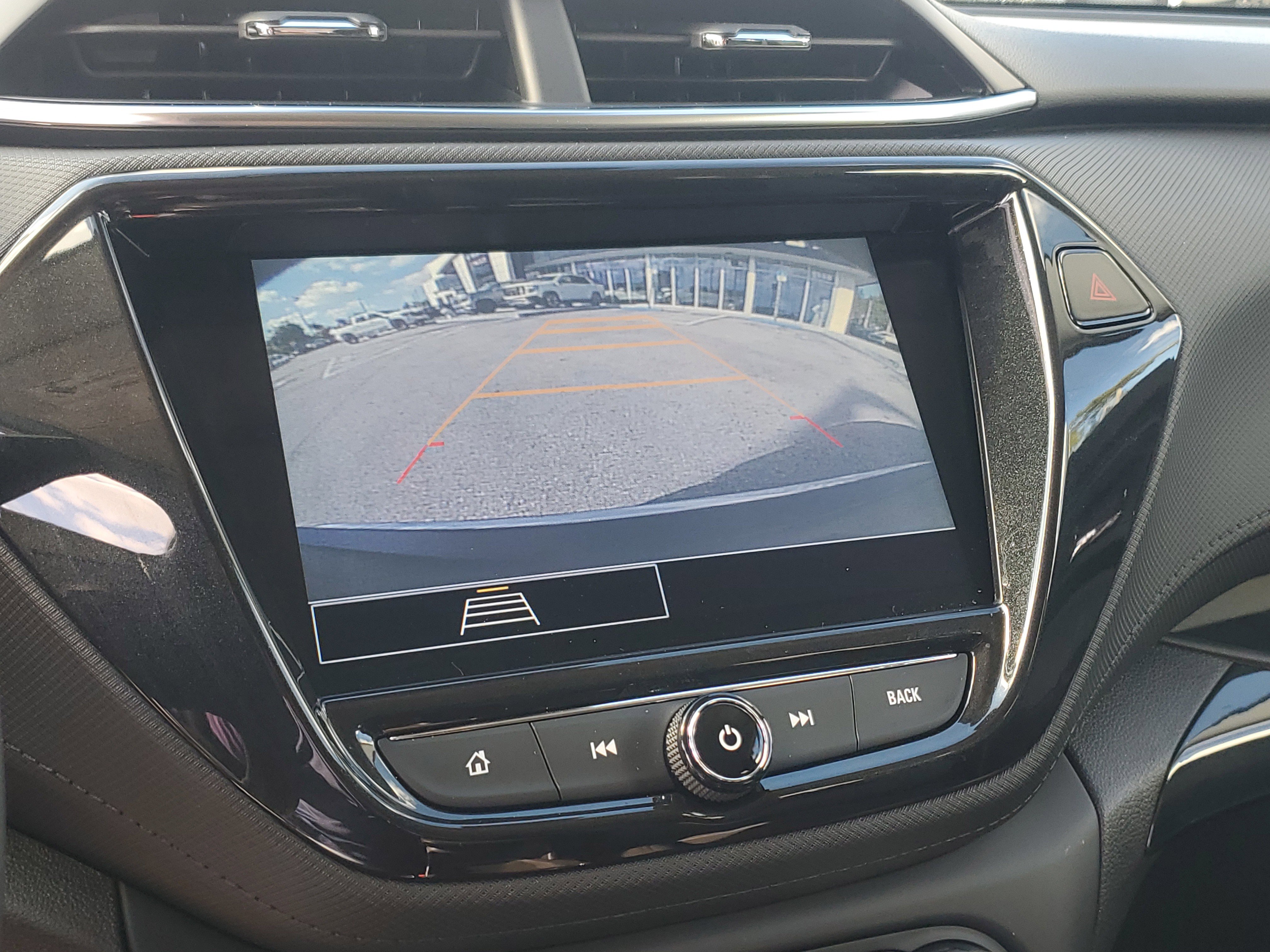 Used 2023 Chevrolet TrailBlazer LT w/ Convenience Package image 10