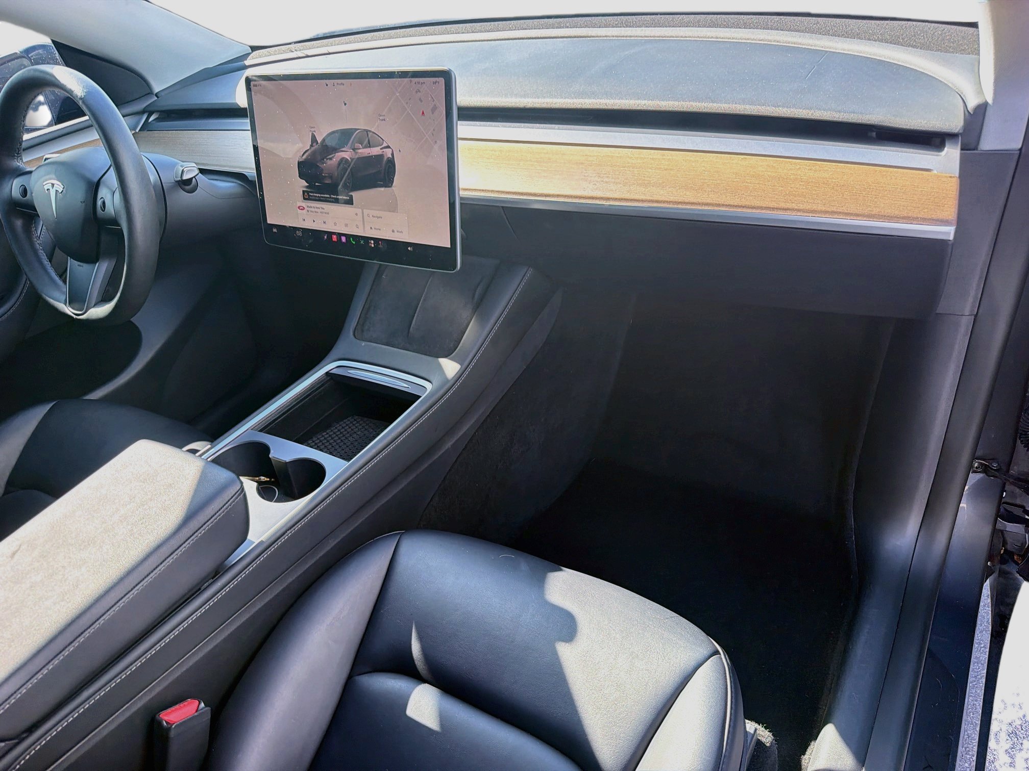 Used 2023 Tesla Model Y Performance AWD/4WD image 14
