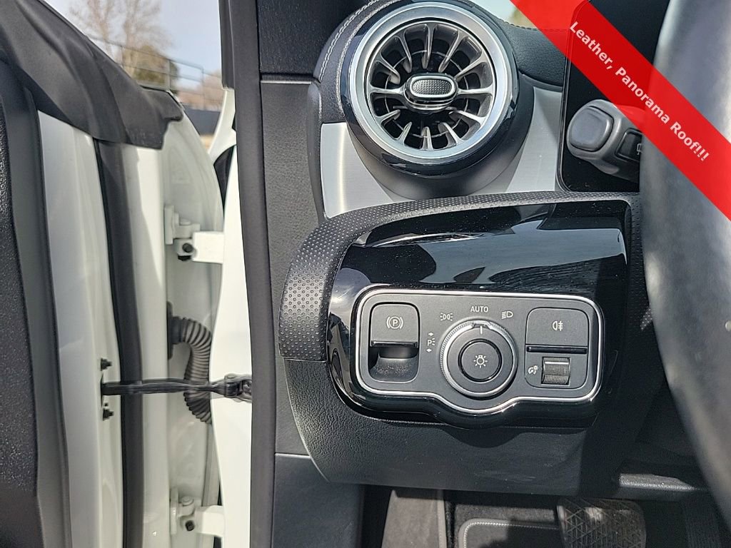 Used 2025 Mercedes-Benz CLA 250 image 20
