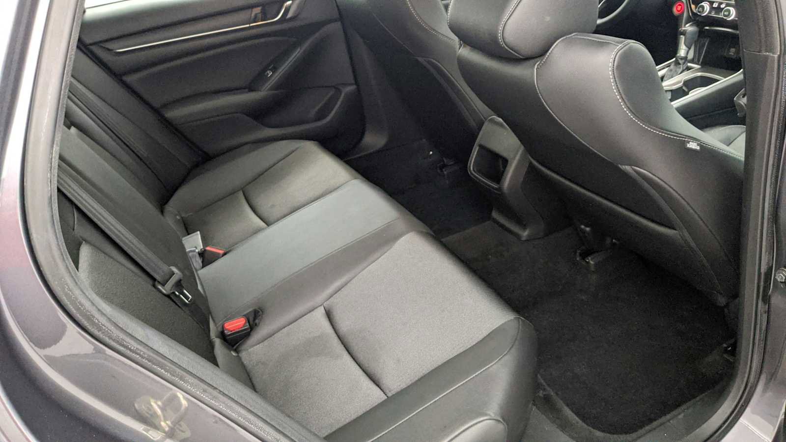 Used 2019 Honda Accord Sport image 25